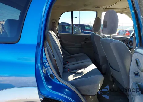 2004 Suzuki Grand Vitara Ex/Lx z USA, uszkodzony, nr VIN JS3TD62V644101248